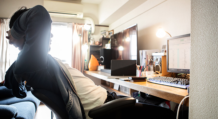 A man working from home leisurely